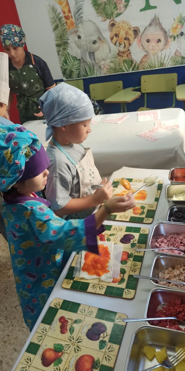 Día de las Mini Pizzas en inglés 2026